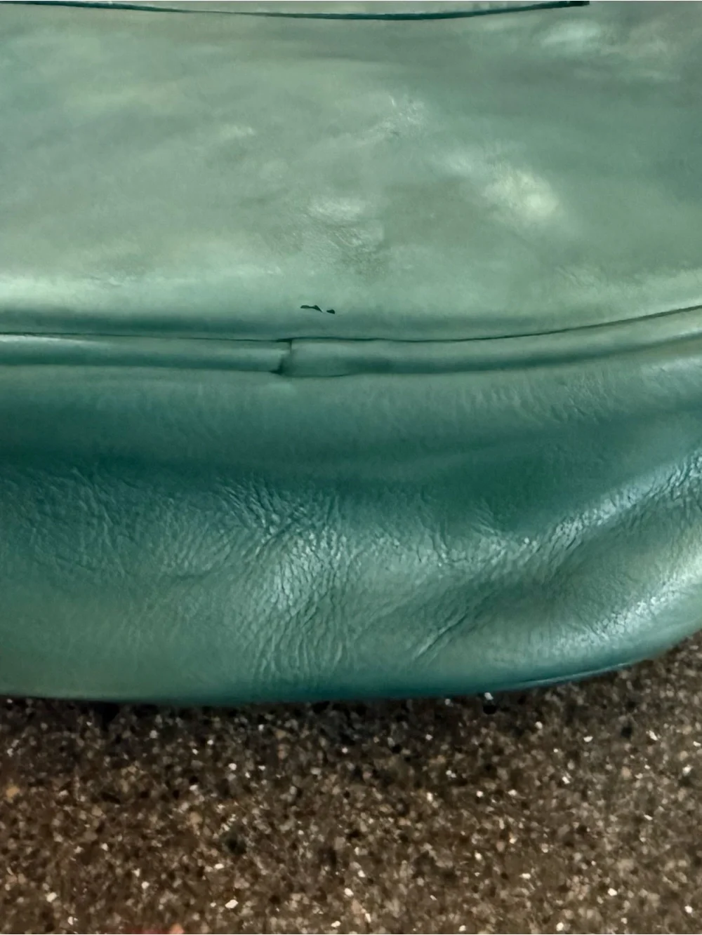 Old Trend Deep Green Leather Crossbody Saddle Bag with Flap
